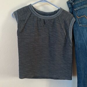 Universal Threads XS picnic top